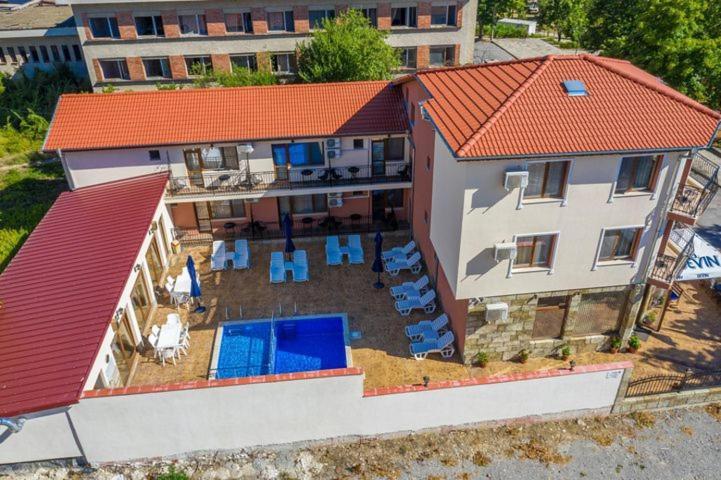 Family Hotel Preslav Zewnętrze zdjęcie