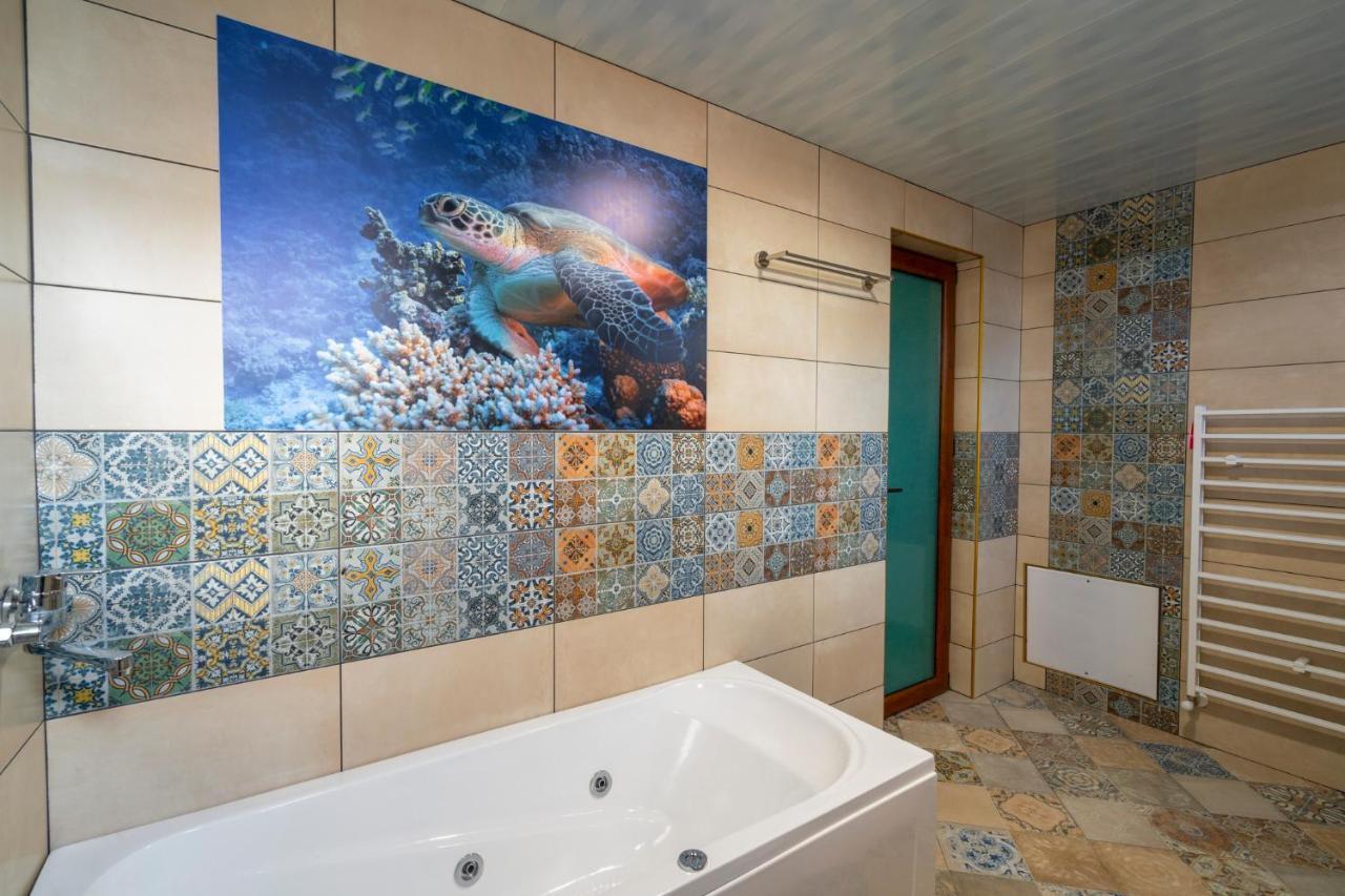 Family Hotel Preslav Zewnętrze zdjęcie